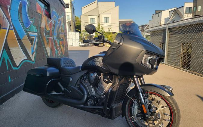 2021 Indian Challenger® Dark Horse®