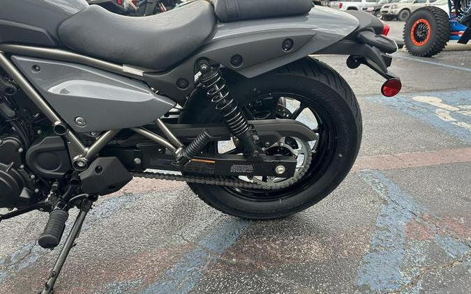 2024 Kawasaki Eliminator® Pearl Storm Gray