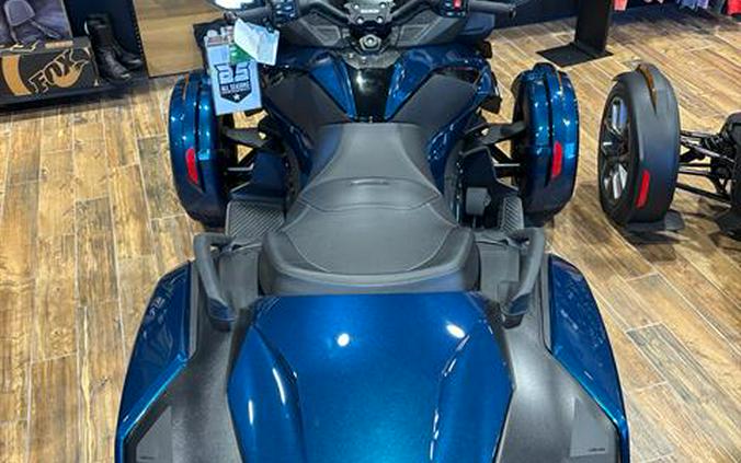 2024 Can-Am Spyder RT