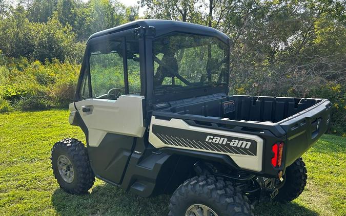 2024 Can-Am Defender LIMITED CAB HD10