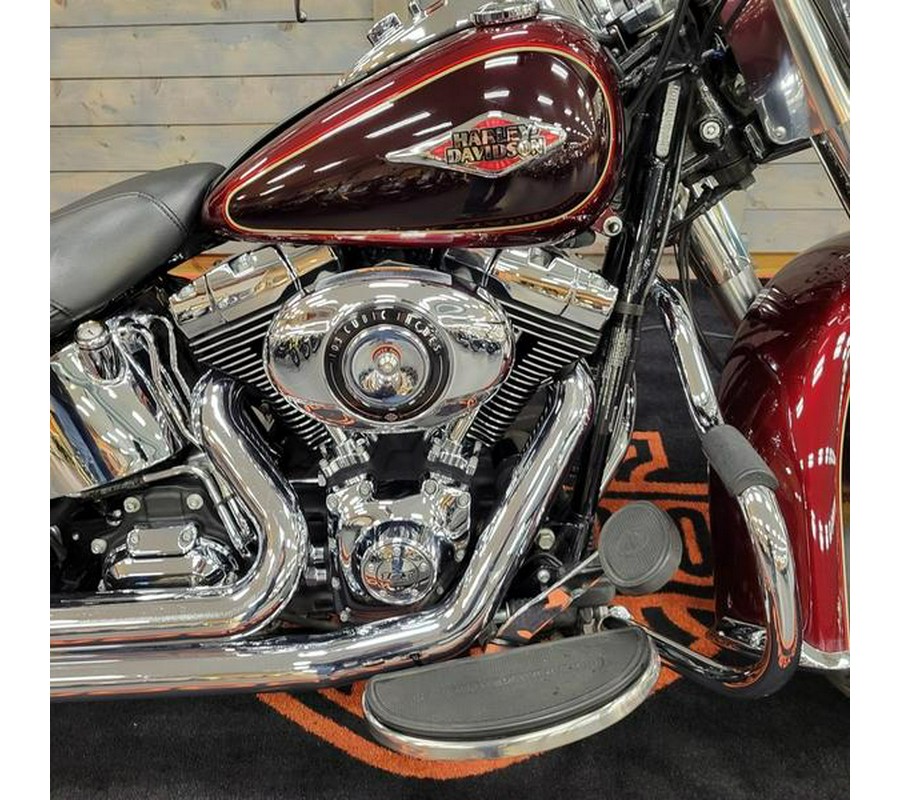 2015 Harley-Davidson® FLSTC - Heritage Softail® Classic
