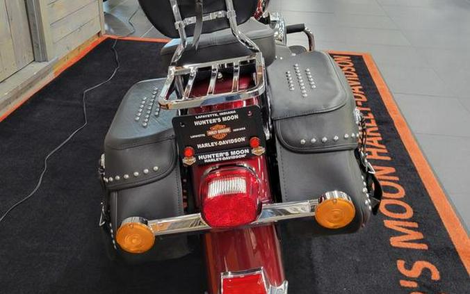 2015 Harley-Davidson® FLSTC - Heritage Softail® Classic