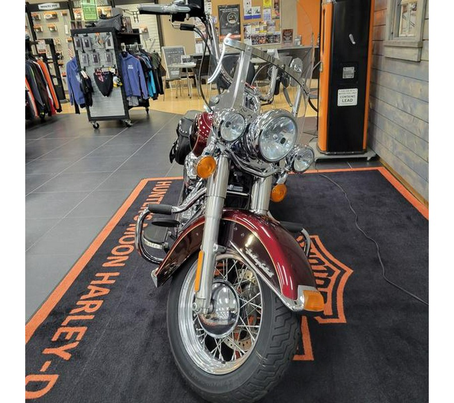 2015 Harley-Davidson® FLSTC - Heritage Softail® Classic