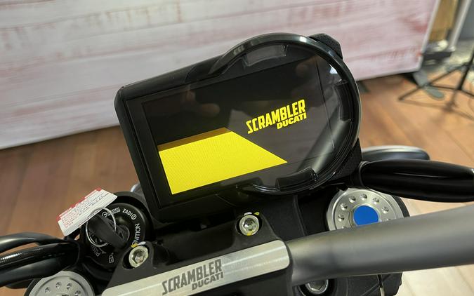 2025 Ducati SCRAMBLER ICON 800 DARK