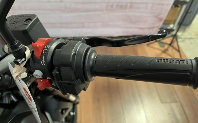 2025 Ducati SCRAMBLER ICON 800 DARK