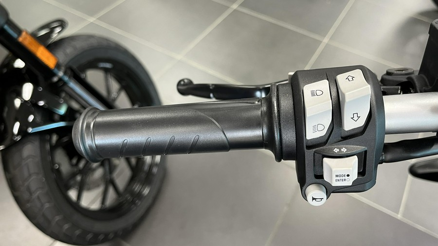 2025 Ducati SCRAMBLER ICON 800 DARK