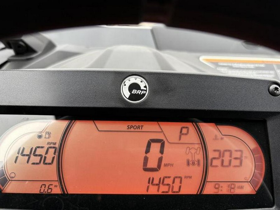 2026 Can-Am® Commander MAX XT 1000R