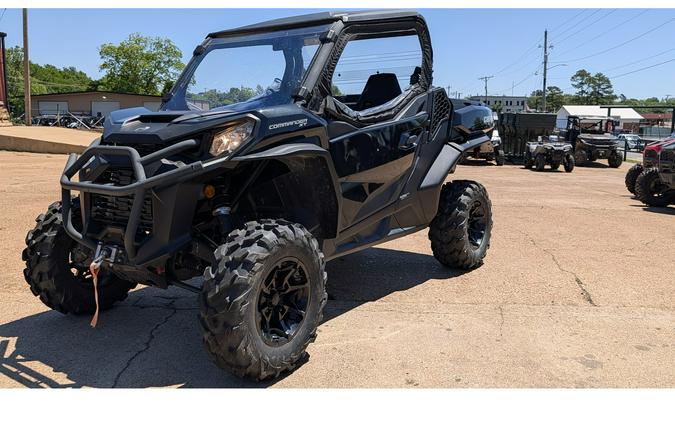 2024 COMMANDER XT 700 - Can-Am