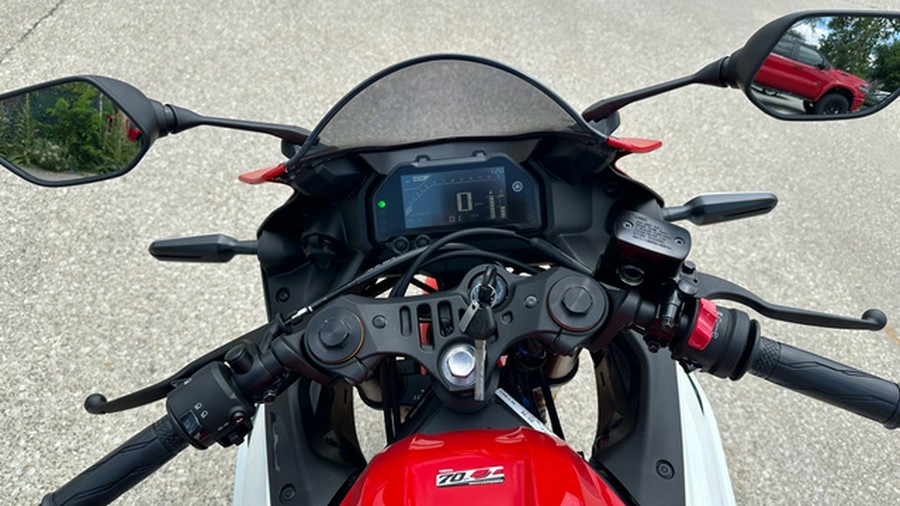 2026 Yamaha YZF R3 70TH ANNIVERSARY EDITION