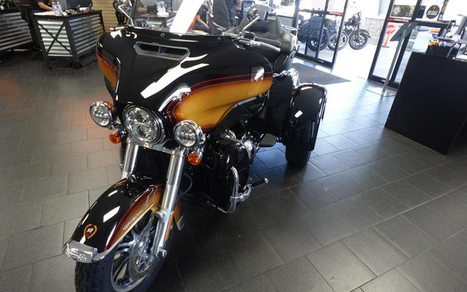 2024 Harley-Davidson Tri Glide Ultra FLHTCUTG