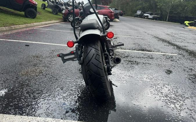 2018 Indian Scout Bobber Star Silver Smoke