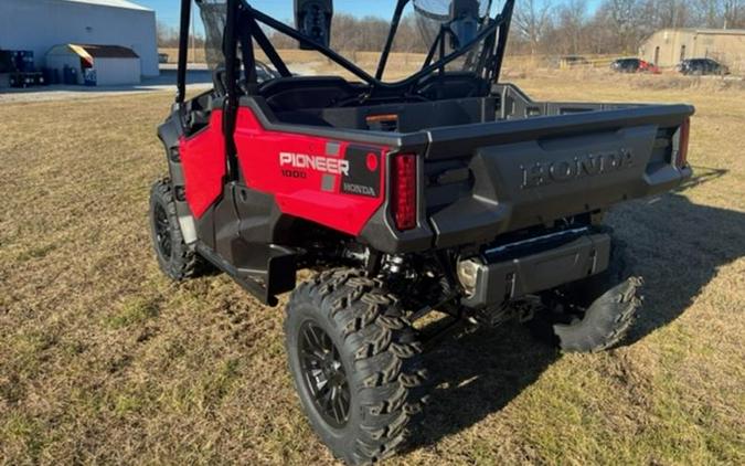 2024 Honda® Pioneer 1000 Deluxe