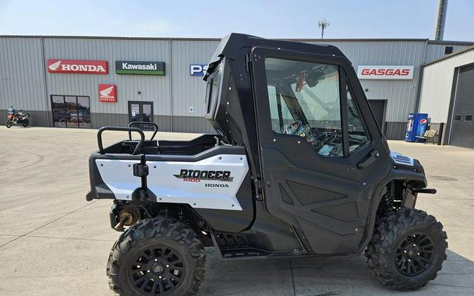 2021 Honda® Pioneer 1000-5 Deluxe