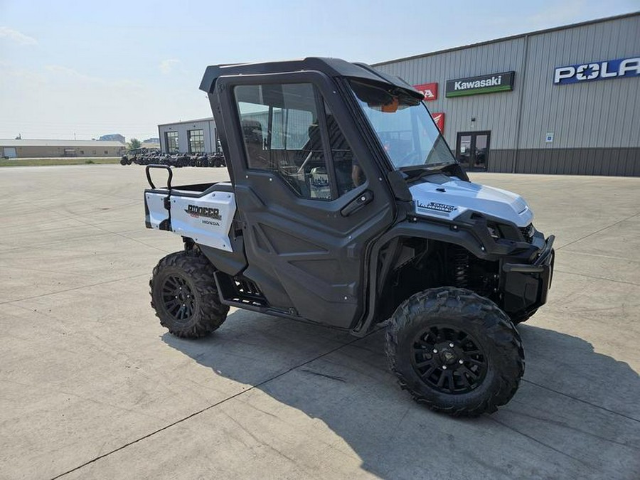 2021 Honda® Pioneer 1000-5 Deluxe