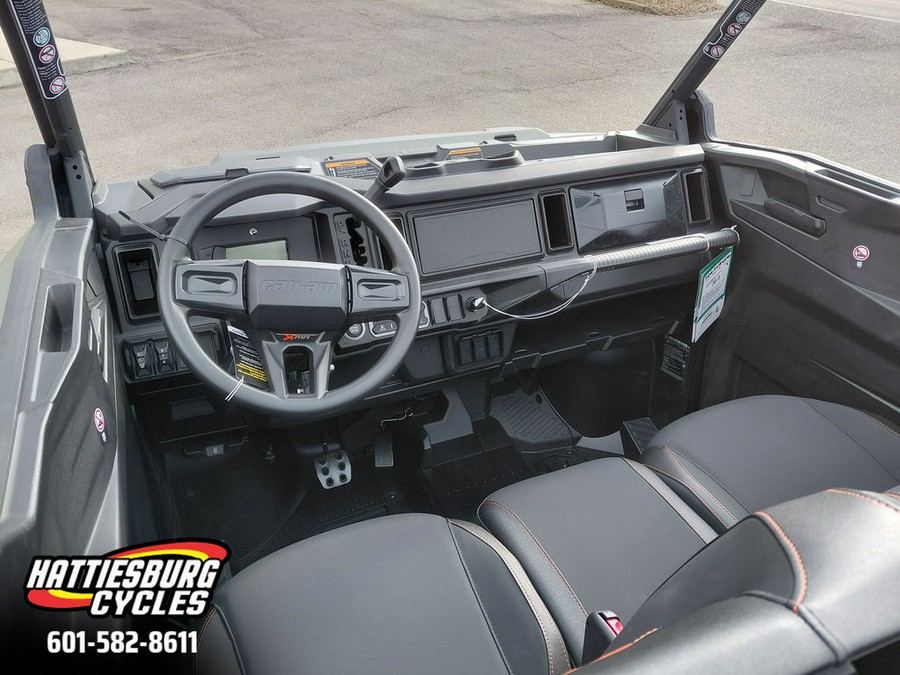 2026 Can-Am Defender MAX X mr with Half Doors HD11