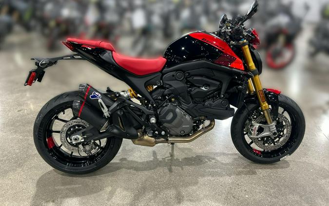 2026 Ducati MONSTER SP