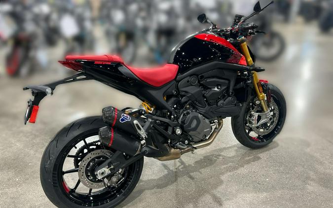2026 Ducati MONSTER SP