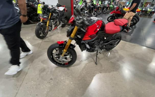 2026 Ducati MONSTER SP