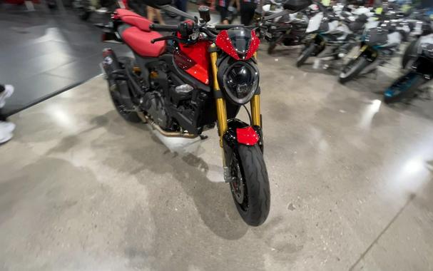 2026 Ducati MONSTER SP