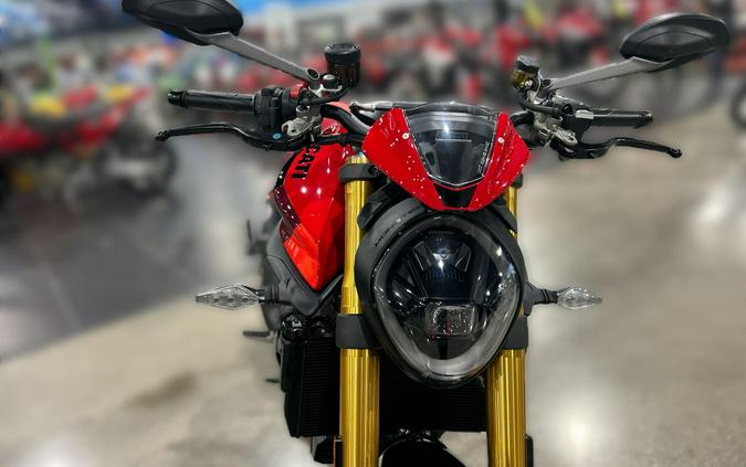 2026 Ducati MONSTER SP