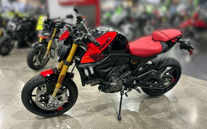2026 Ducati MONSTER SP