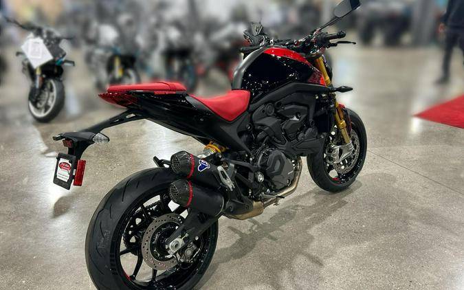2026 Ducati MONSTER SP