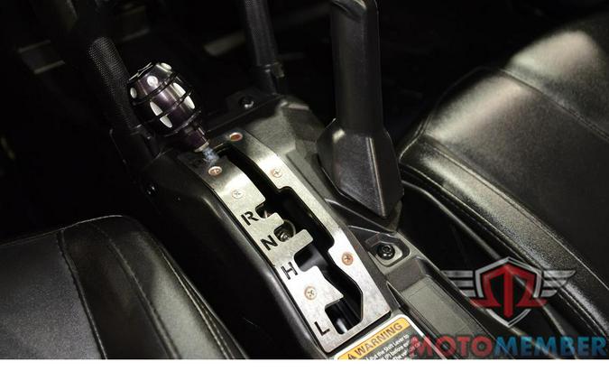 2018 Can-Am MAVERICK X3 TURBO R