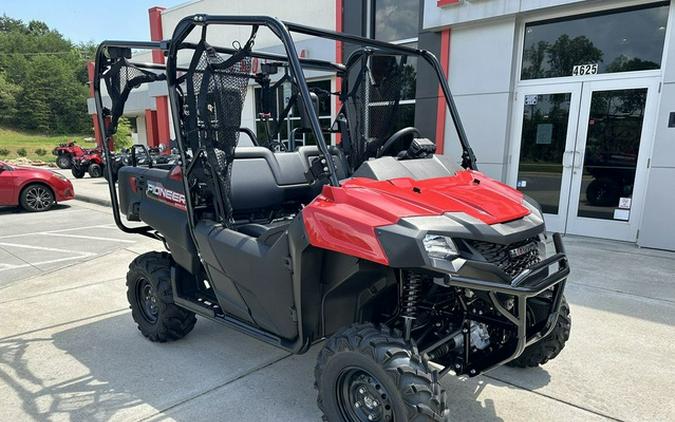 2025 Honda Pioneer 700-4