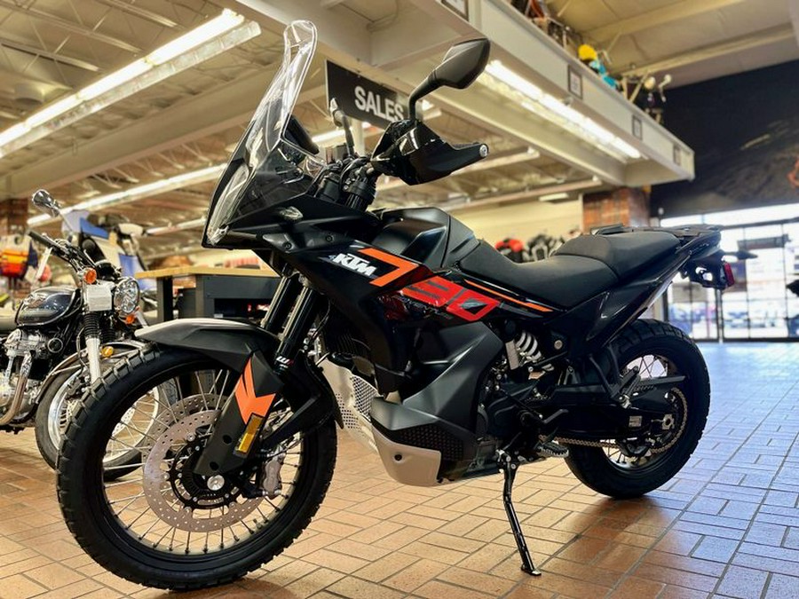 New 2024 KTM 790 ADVENTURE