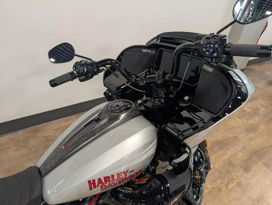 2025 Harley-Davidson® FLTRXSTSE - CVO™ Road Glide® ST