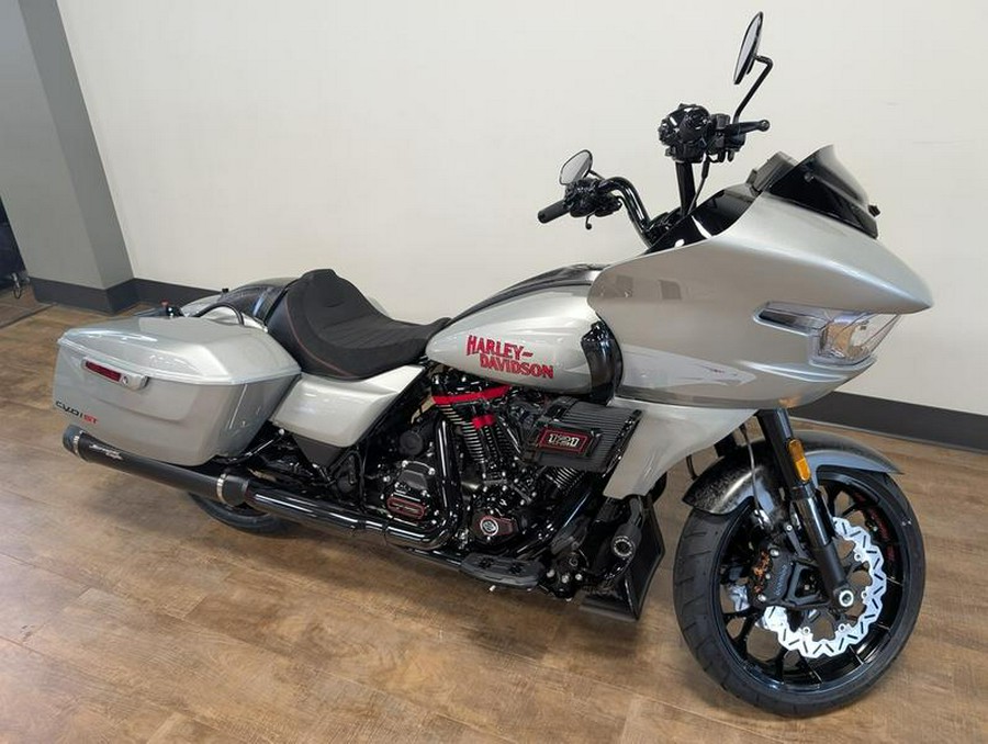 2025 Harley-Davidson® FLTRXSTSE - CVO™ Road Glide® ST