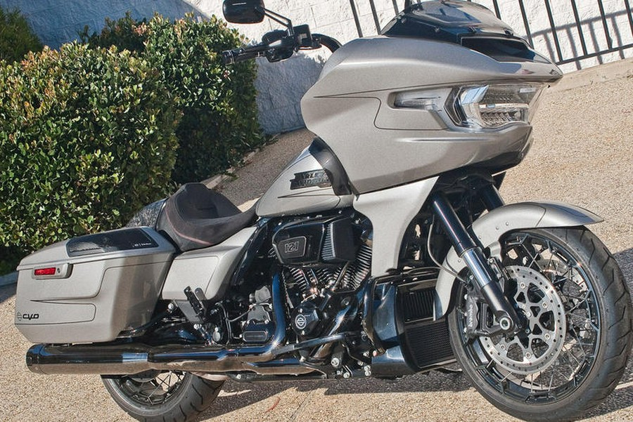 2023 Harley-Davidson® FLTRXSE - CVO™ Road Glide®