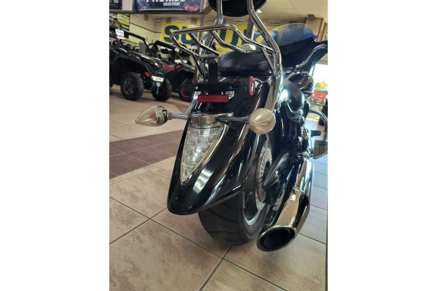 2007 Yamaha Roadliner Midnight WITH MEMPHIS SHADE FAIRING, ENGINE GUARDS, SISSY BAR AND LUGGAGE RACK