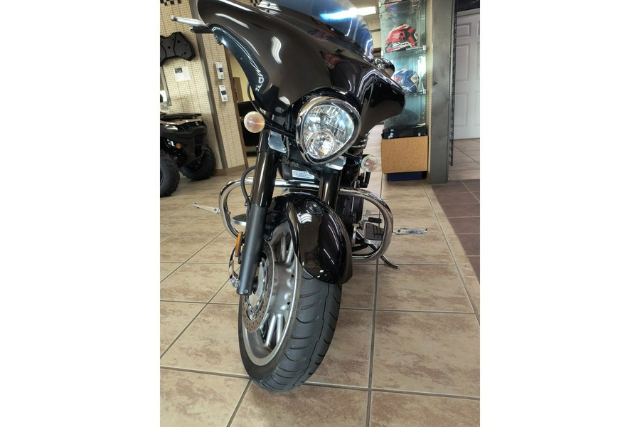 2007 Yamaha Roadliner Midnight WITH MEMPHIS SHADE FAIRING, ENGINE GUARDS, SISSY BAR AND LUGGAGE RACK