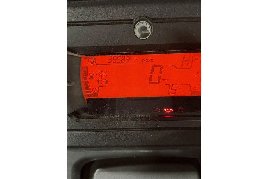 2023 DEFENDER XT HD10 - Can-Am