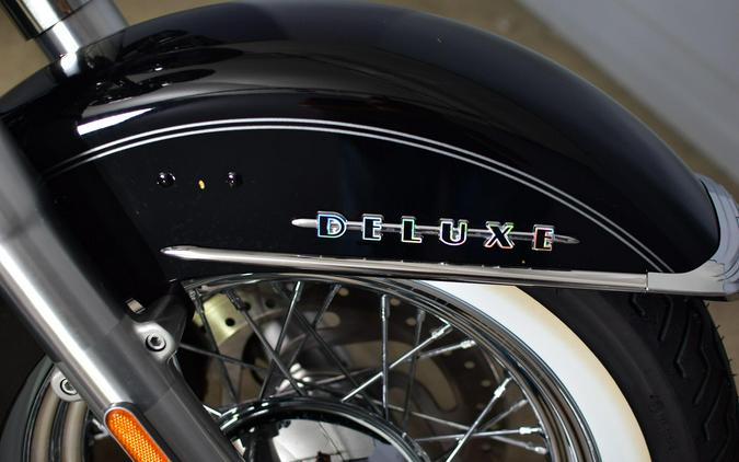 2017 Harley-Davidson Softail Deluxe Vivid Black
