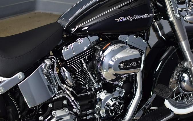 2017 Harley-Davidson Softail Deluxe Vivid Black