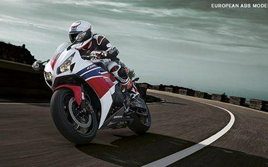 2015 Honda CBR®1000RR