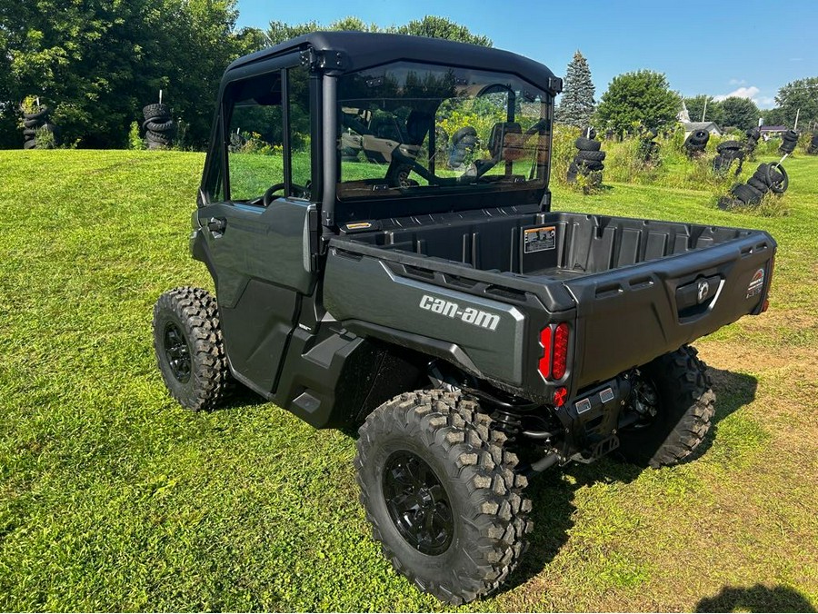 2024 Can-Am Defender LIMITED CAB HD10