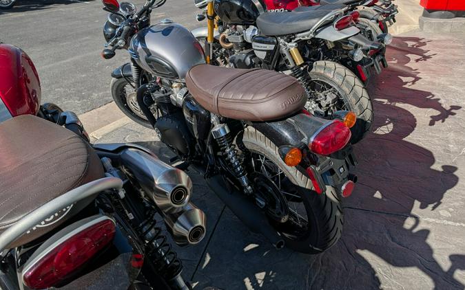 2025 Triumph Bonneville T120 Black