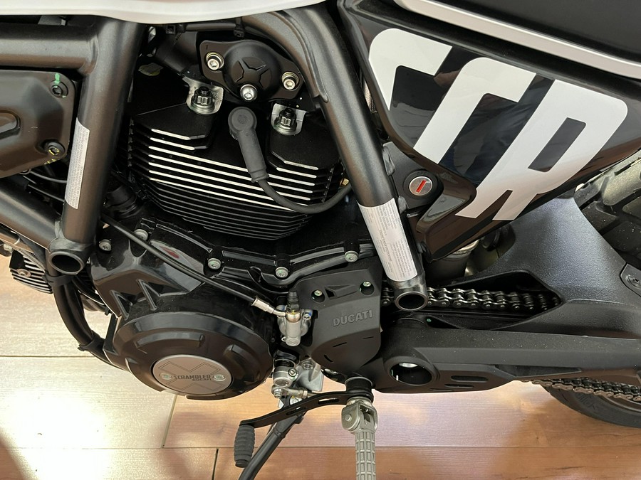 2025 Ducati SCRAMBLER ICON 800