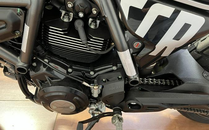 2025 Ducati SCRAMBLER ICON 800