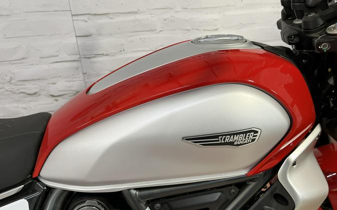 2025 Ducati SCRAMBLER ICON 800