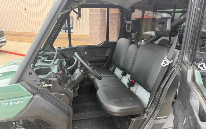 2025 Can-Am Defender DPS CAB HD9