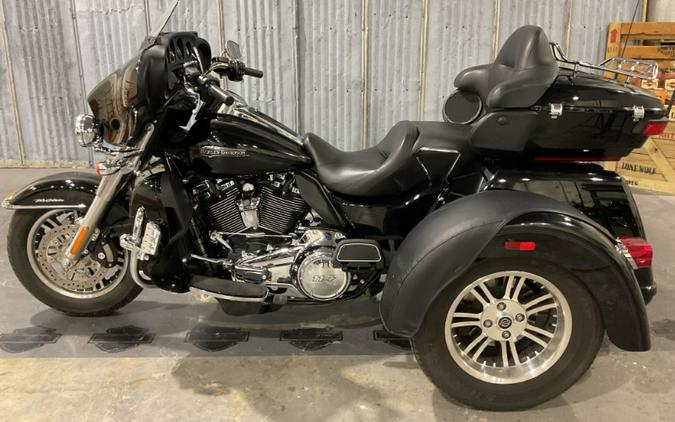 2019 Harley-Davidson TRI GLIDE ULTRA