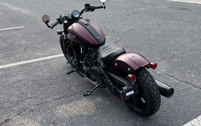 2026 Indian Scout Bobber Maroon Metallic Smoke