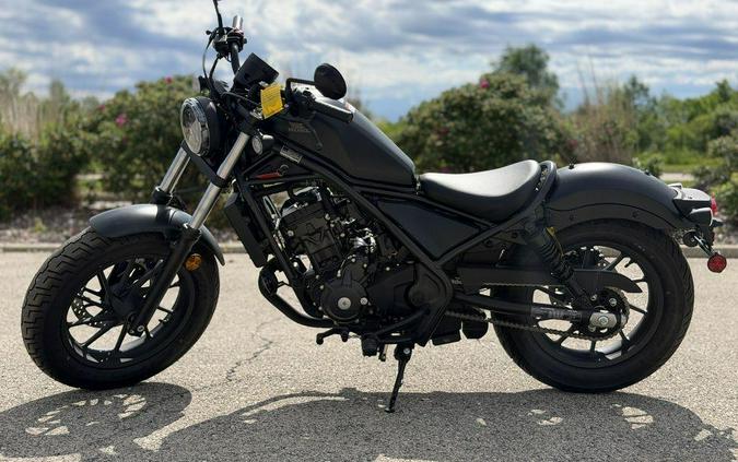 2026 Honda Rebel 300 E-Clutch
