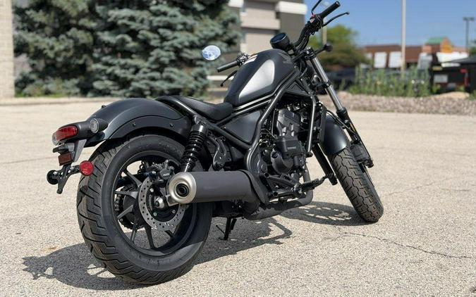 2026 Honda Rebel 300 E-Clutch