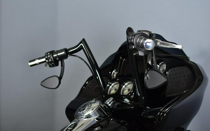 2023 Harley-Davidson Road Glide Vivid Black