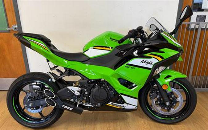 2025 Kawasaki Ninja® 500 KRT Edition